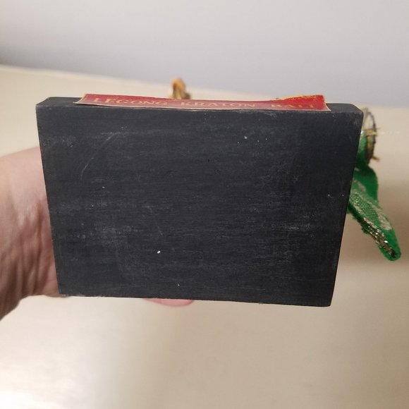 Legong Khaton Bali Dancer Figurine - Picture 10 of 10